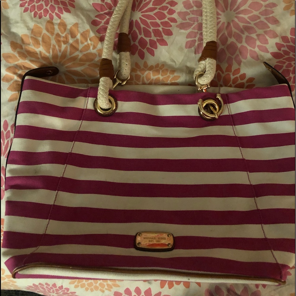 Michael Kors purse